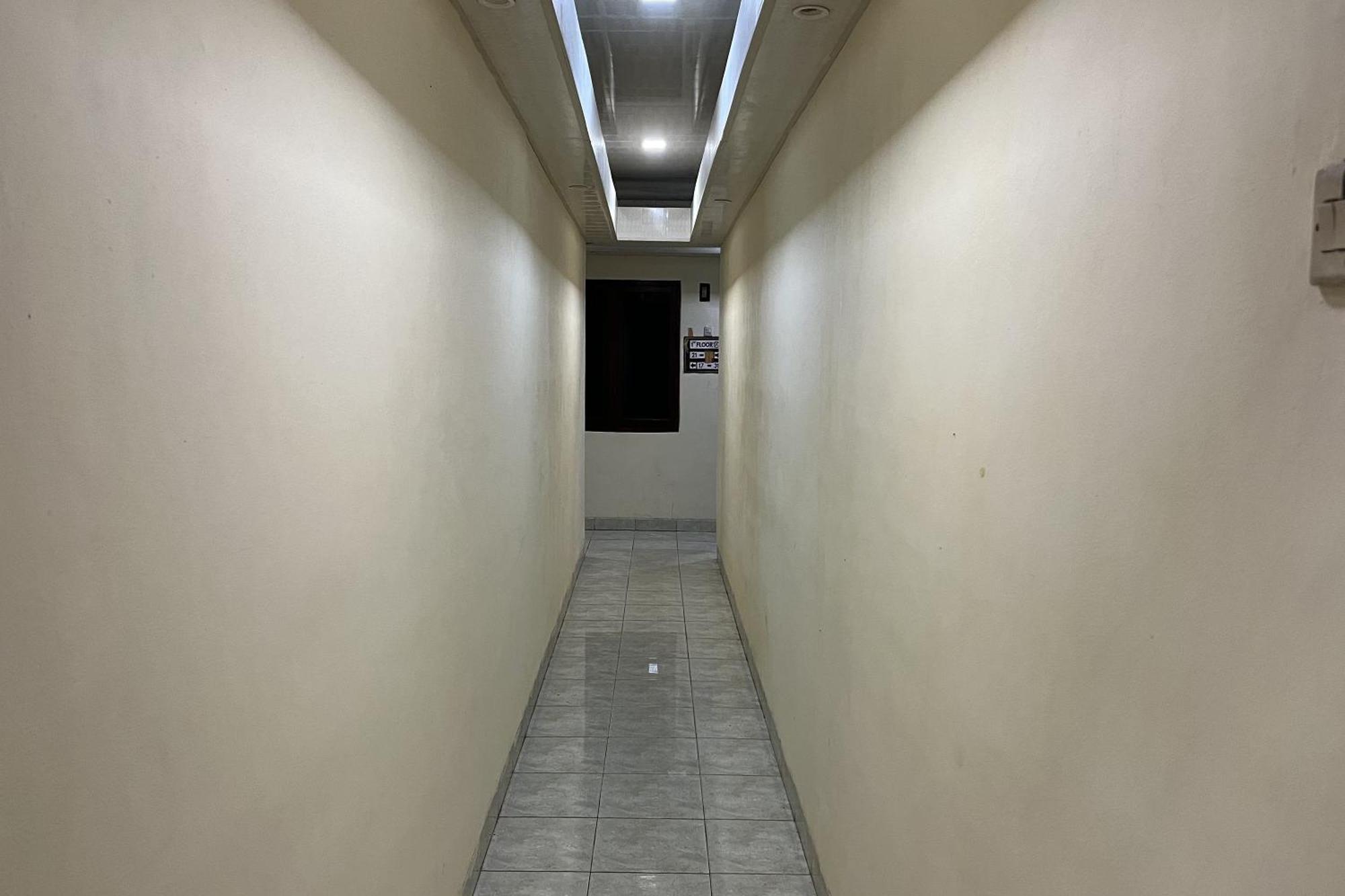 Oyo 868 Berkat Near Patria Hospital Ikkt 2* Jakarta