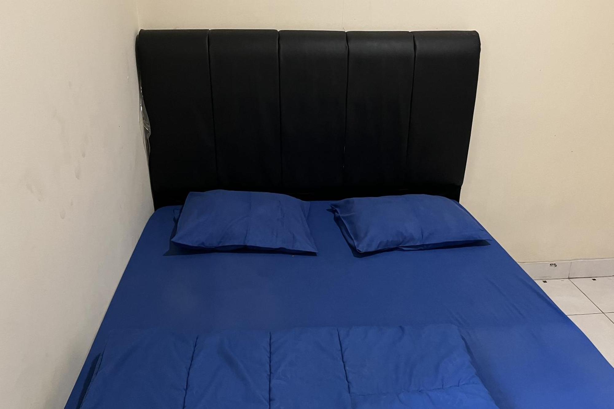 Hotel Oyo 868 Berkat Near Patria Hospital Ikkt